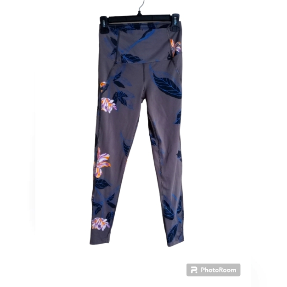 Maaji Activewear leggings floral size S